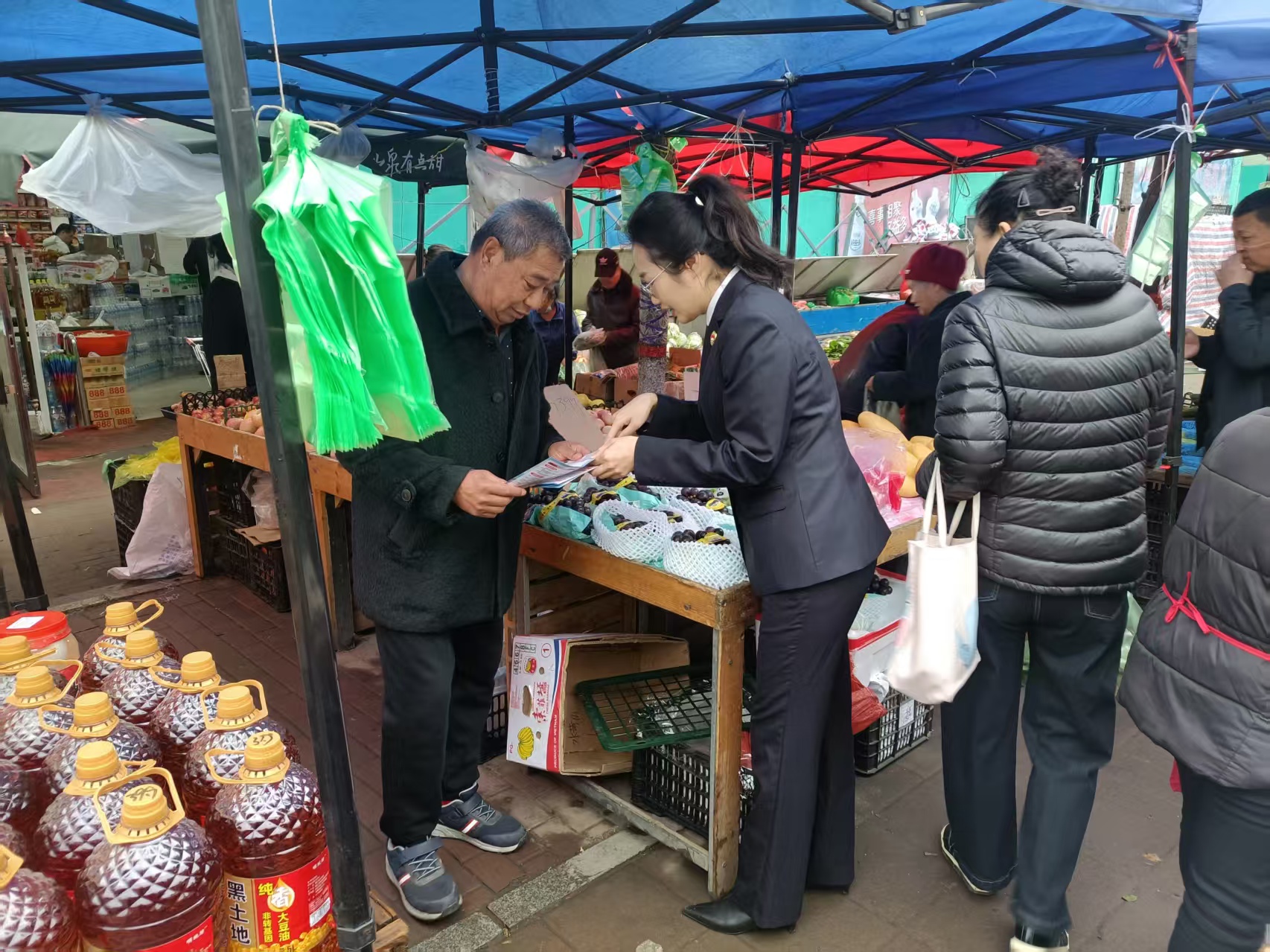 守护绿水青山 共筑法治屏障——双桦人民检察院开展世界地球日普法宣传活动