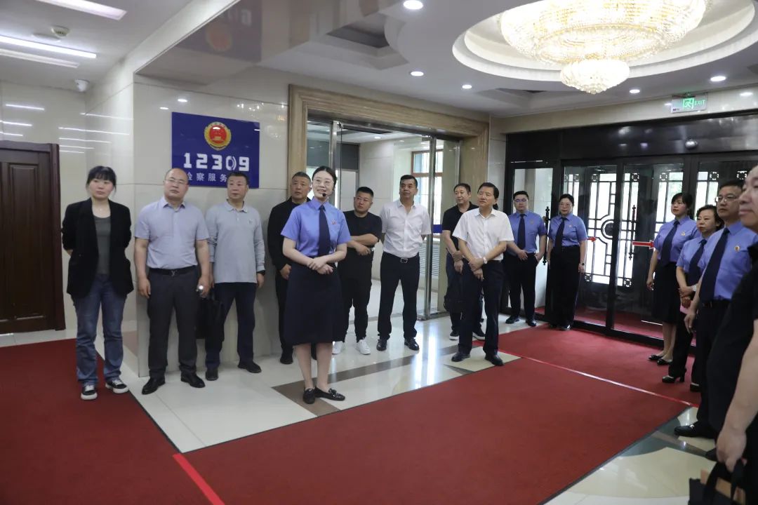 岗上采风丨南岗区人民检察院开展“‘典’亮生活，守护美好”民法典颁布五周年主题检察开放日活动