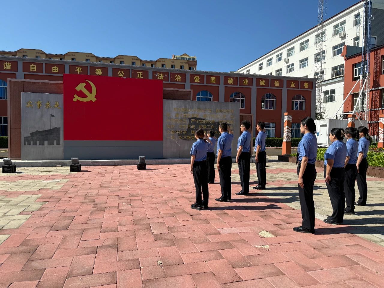 呼玛县人民检察院开展“迎七一”主题党日活动