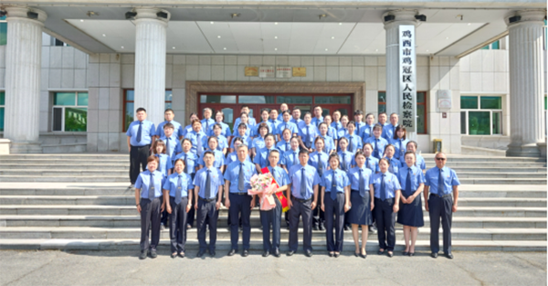 岁月鉴初心 荣退敬韶华——一场温馨而隆重的荣誉退休仪式