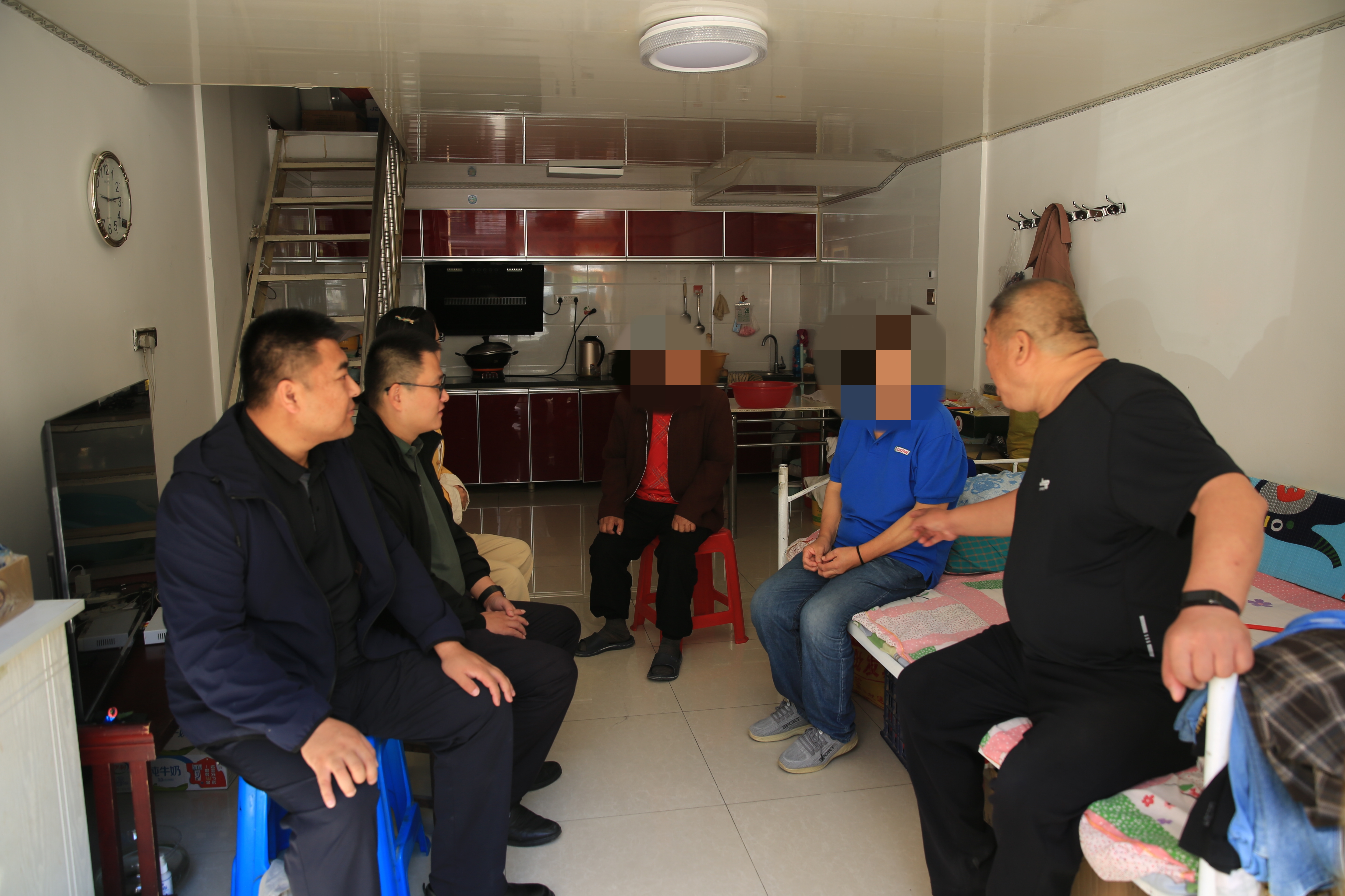 情暖中秋，检察帮扶—东宁市人民检察院开展中秋慰问活动